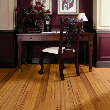 Hardwood Floor At La Interiors Your Place For Carpets Laminates